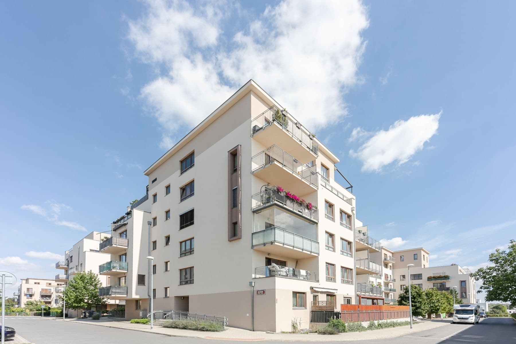 Prodej bytu 1+kk 44 m², Kejhova, Praha, Praha Prodej bytu 1+kk 44 m², Kejhova, Praha, Praha