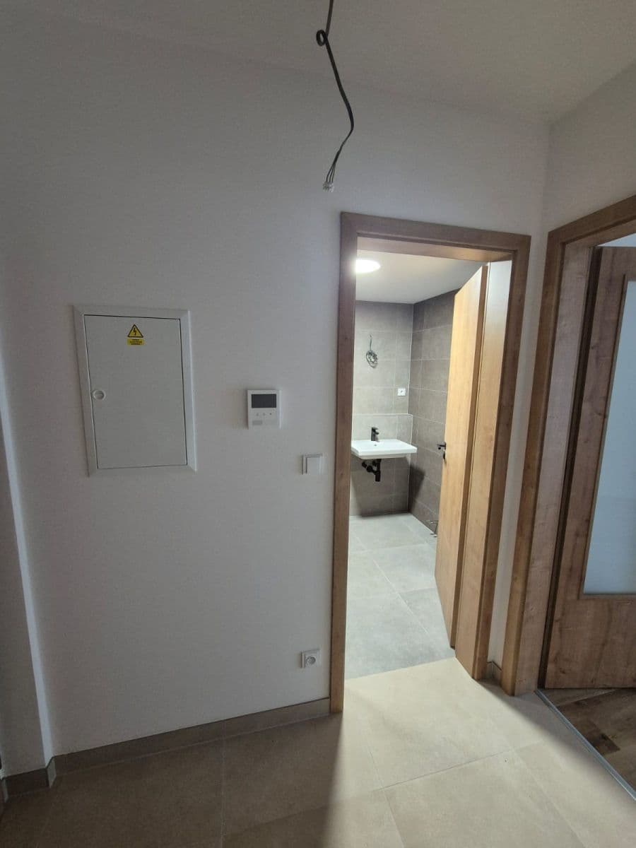 Pronájem bytu 2+kk 30 m², Křižíkova, Praha, Praha Pronájem bytu 2+kk 30 m², Křižíkova, Praha, Praha