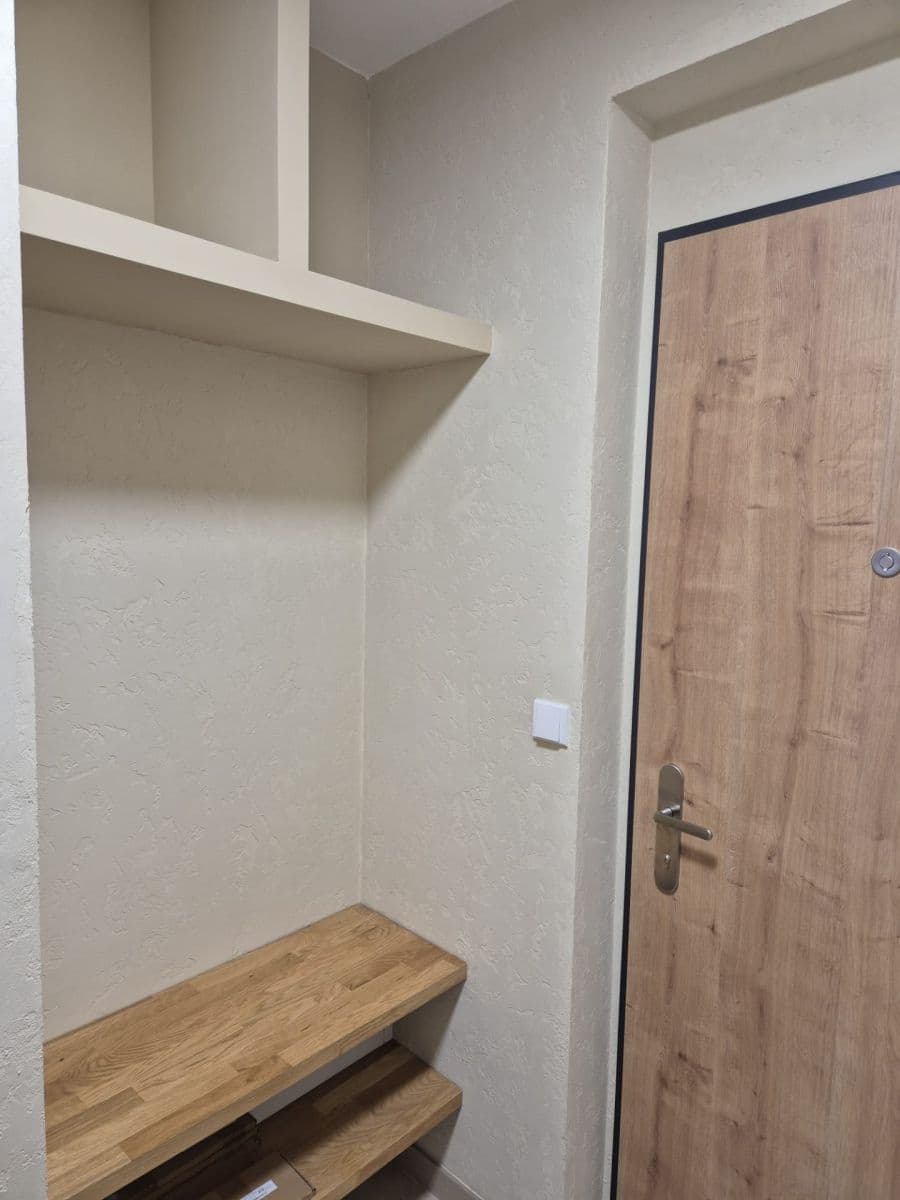 Pronájem bytu 2+kk 30 m², Křižíkova, Praha, Praha Pronájem bytu 2+kk 30 m², Křižíkova, Praha, Praha