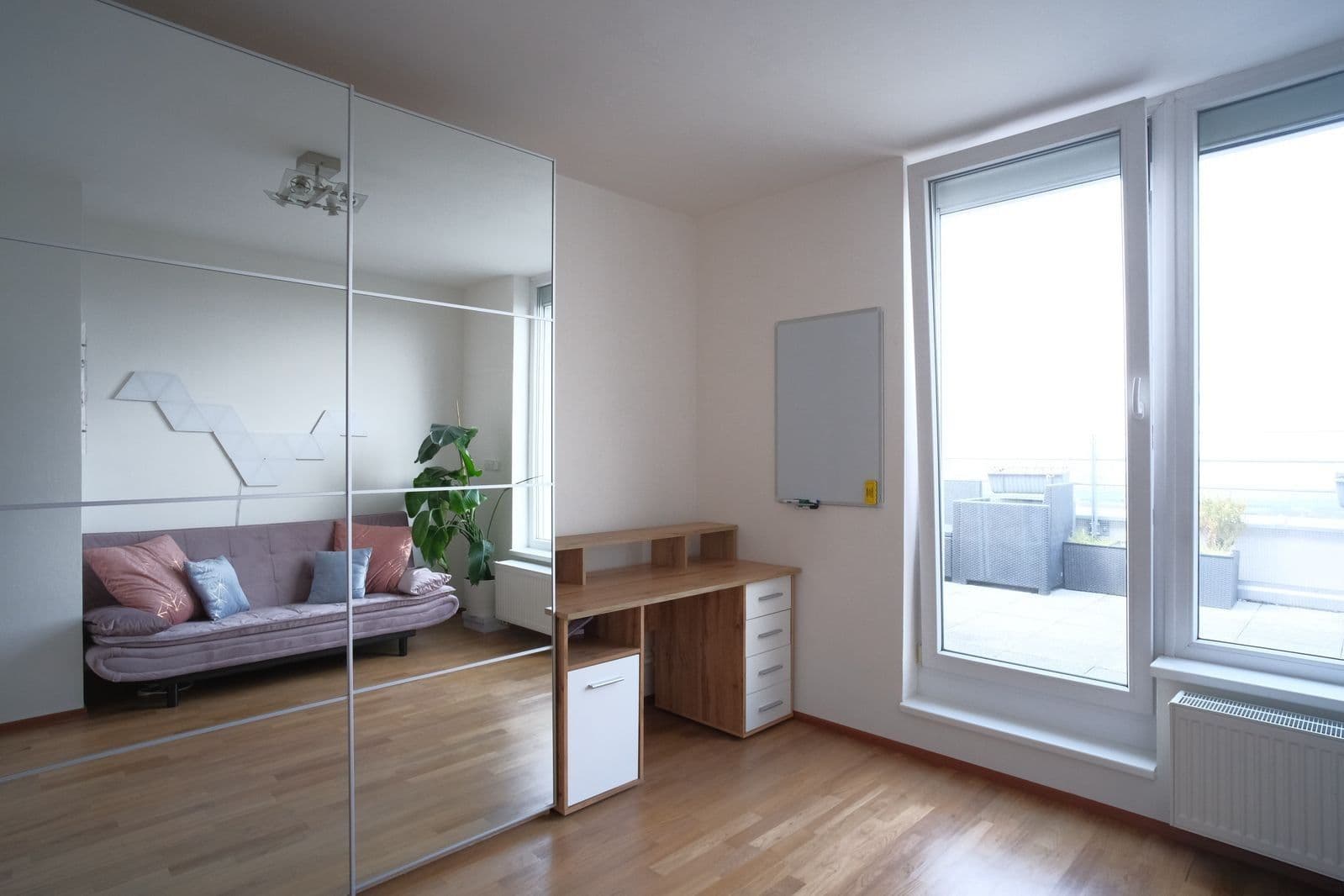 Pronájem bytu 4+kk 99 m², Milotická, Praha, Praha Pronájem bytu 4+kk 99 m², Milotická, Praha, Praha