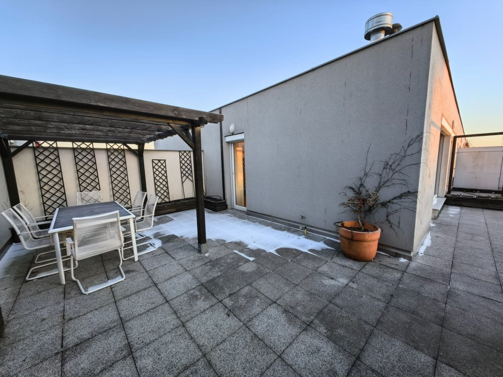 Pronájem bytu 4+kk 99 m², Milotická, Praha, Praha Pronájem bytu 4+kk 99 m², Milotická, Praha, Praha