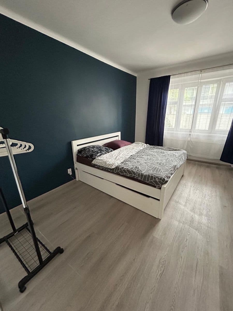 Pronájem bytu 2+1 60 m², V Olšinách, Praha, Praha Pronájem bytu 2+1 60 m², V Olšinách, Praha, Praha