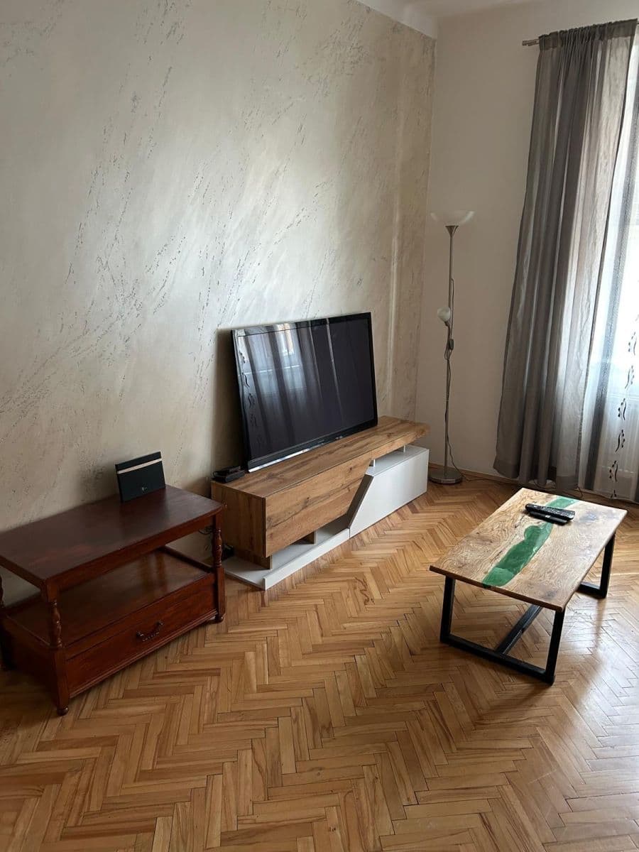 Pronájem bytu 2+1 60 m², V Olšinách, Praha, Praha Pronájem bytu 2+1 60 m², V Olšinách, Praha, Praha