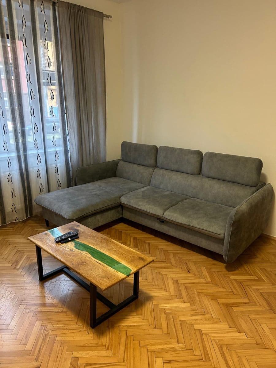 Pronájem bytu 2+1 60 m², V Olšinách, Praha, Praha Pronájem bytu 2+1 60 m², V Olšinách, Praha, Praha
