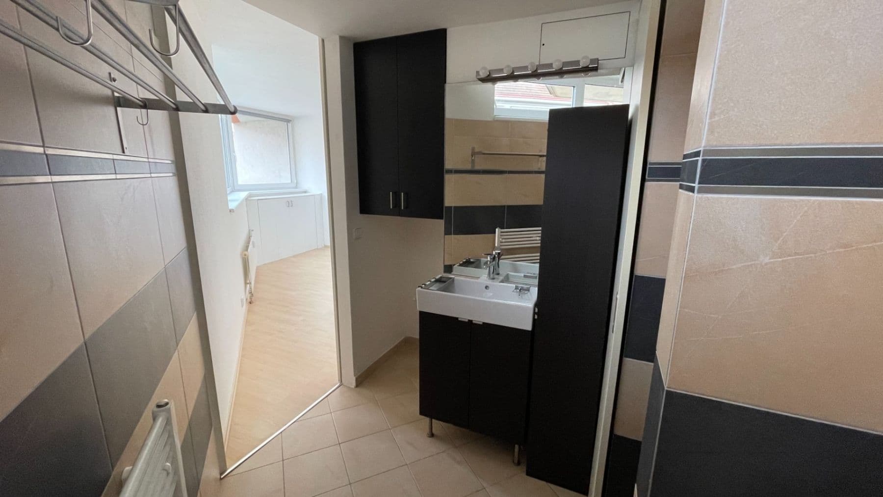 Pronájem bytu 2+kk 62 m², Skloněná, Praha, Praha Pronájem bytu 2+kk 62 m², Skloněná, Praha, Praha