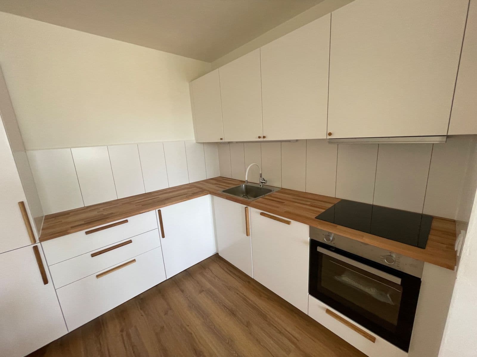Pronájem bytu 2+kk 47 m², Oblá, Brno, Jihomoravský kraj Pronájem bytu 2+kk 47 m², Oblá, Brno, Jihomoravský kraj