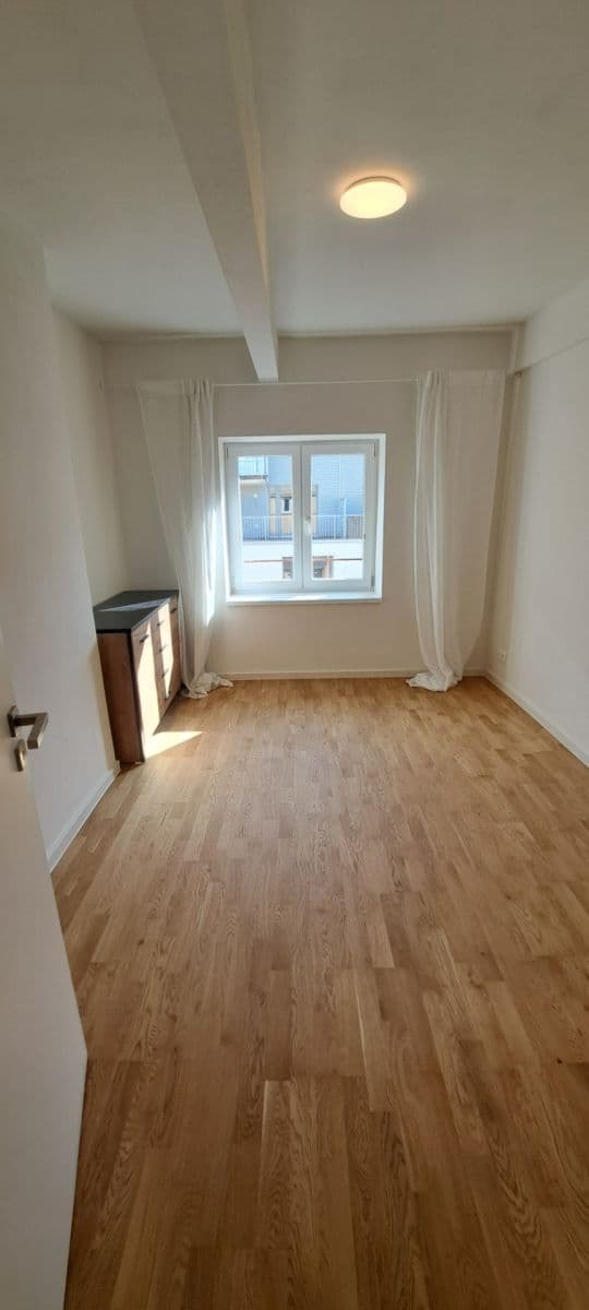 Pronájem bytu 3+kk 80 m², Cihlářská, Brno, Jihomoravský kraj Pronájem bytu 3+kk 80 m², Cihlářská, Brno, Jihomoravský kraj