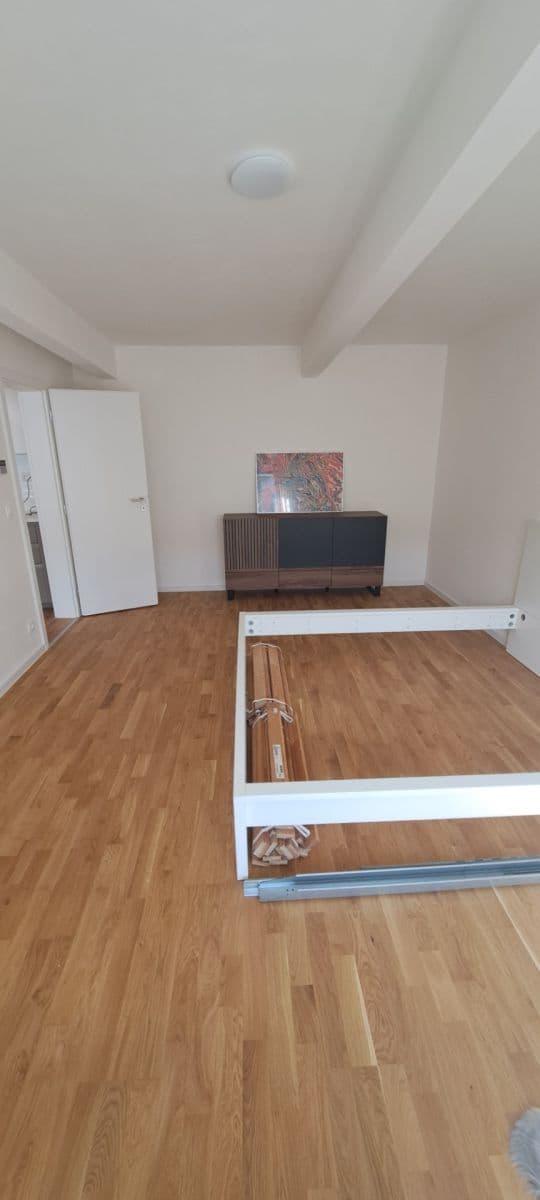 Pronájem bytu 3+kk 80 m², Cihlářská, Brno, Jihomoravský kraj Pronájem bytu 3+kk 80 m², Cihlářská, Brno, Jihomoravský kraj