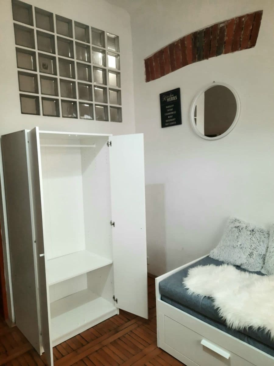 Pronájem bytu 1+kk 23 m², Vlkova, Praha, Praha Pronájem bytu 1+kk 23 m², Vlkova, Praha, Praha