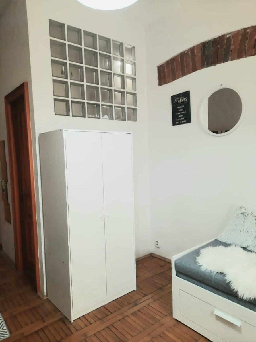 Pronájem bytu 1+kk 23 m², Vlkova, Praha, Praha Pronájem bytu 1+kk 23 m², Vlkova, Praha, Praha