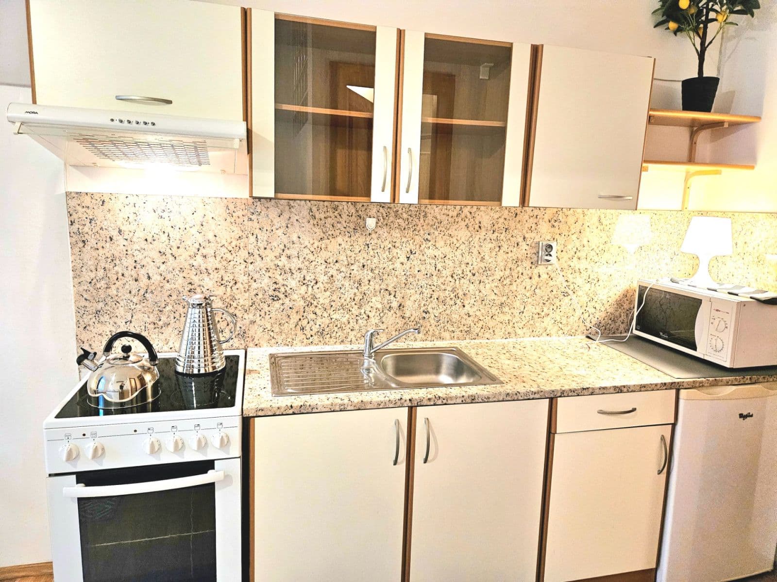 Pronájem bytu 1+kk 23 m², Vlkova, Praha, Praha Pronájem bytu 1+kk 23 m², Vlkova, Praha, Praha
