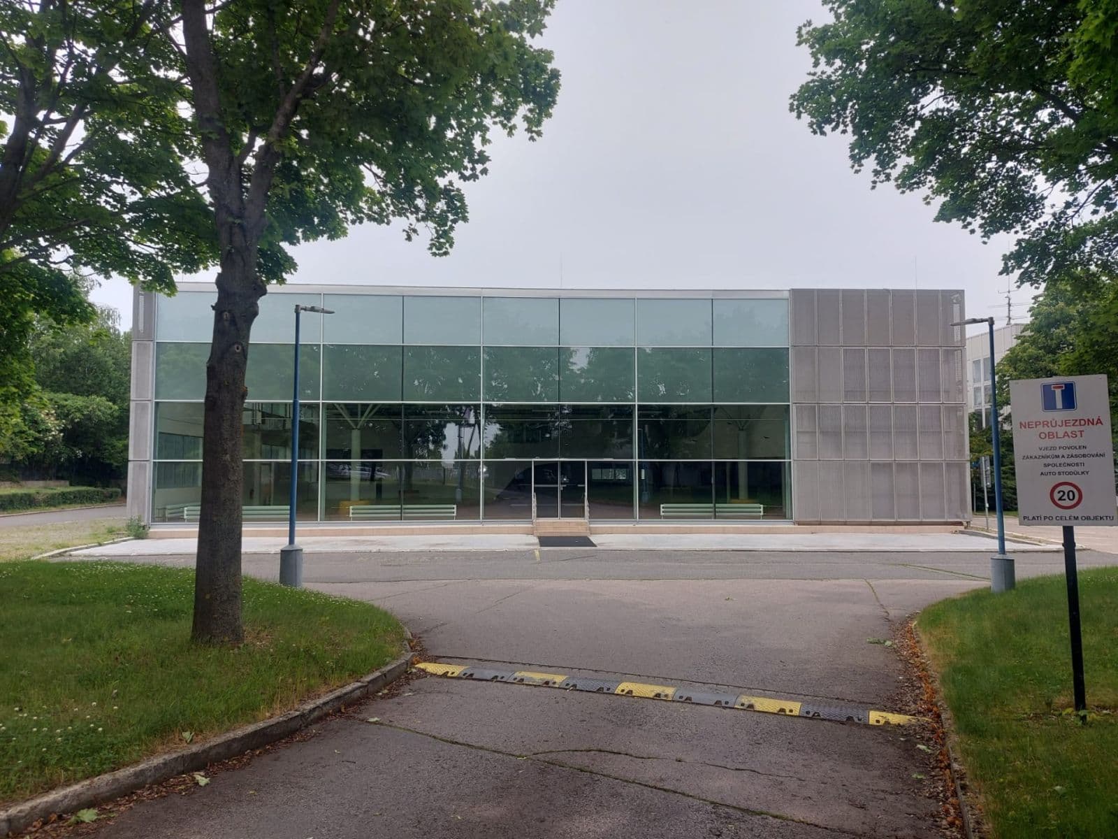 Pronájem nebytového prostoru 1.462 m², Za Mototechnou, Praha, Praha Pronájem nebytového prostoru 1.462 m², Za Mototechnou, Praha, Praha