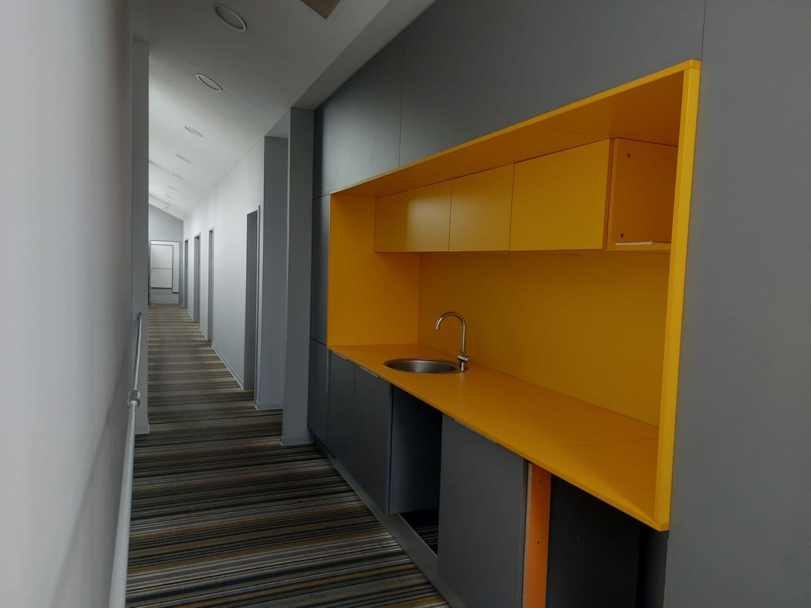 Pronájem nebytového prostoru 1.462 m², Za Mototechnou, Praha, Praha Pronájem nebytového prostoru 1.462 m², Za Mototechnou, Praha, Praha