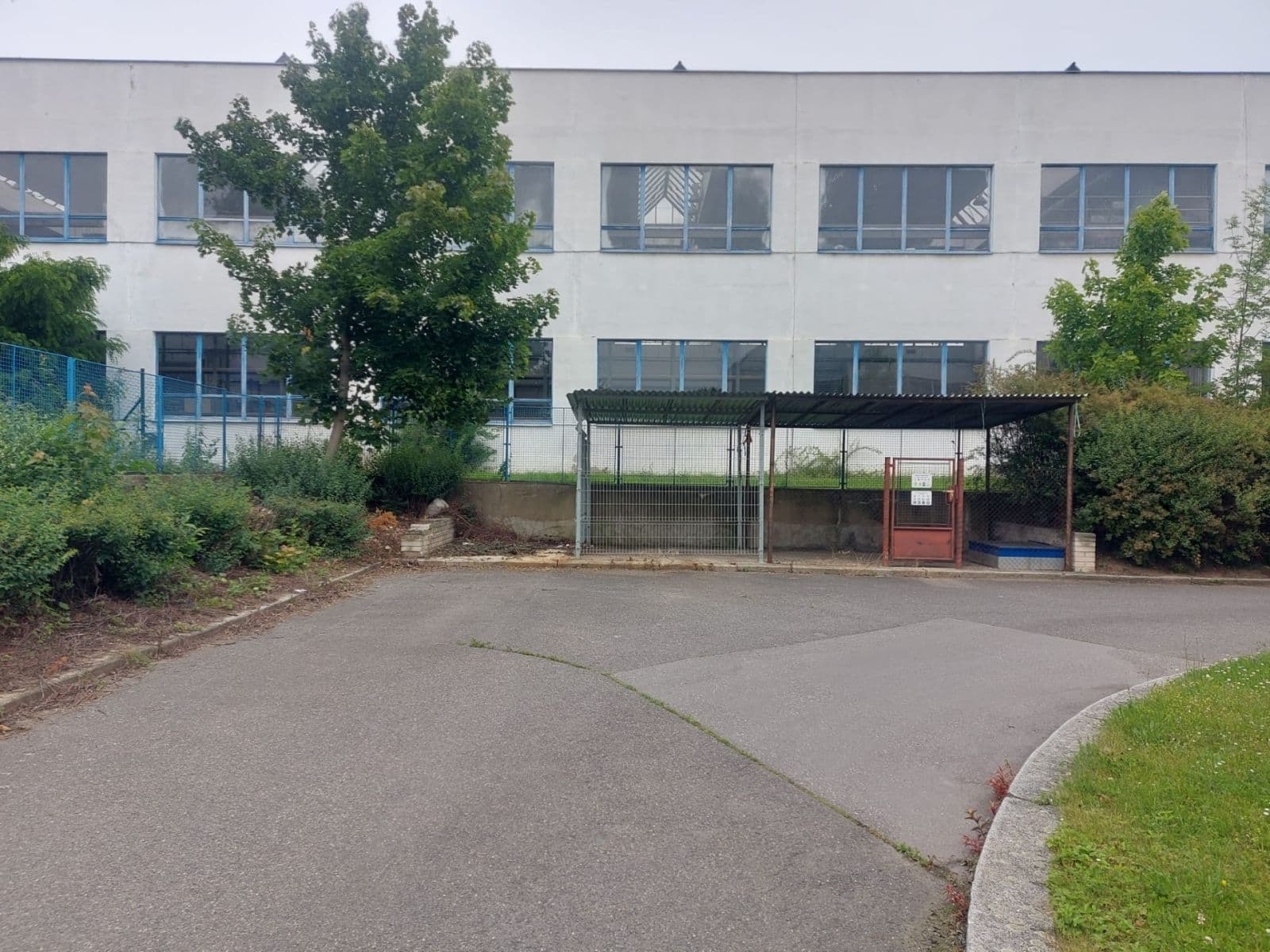 Pronájem nebytového prostoru 1.337 m², Za Mototechnou, Praha, Praha Pronájem nebytového prostoru 1.337 m², Za Mototechnou, Praha, Praha