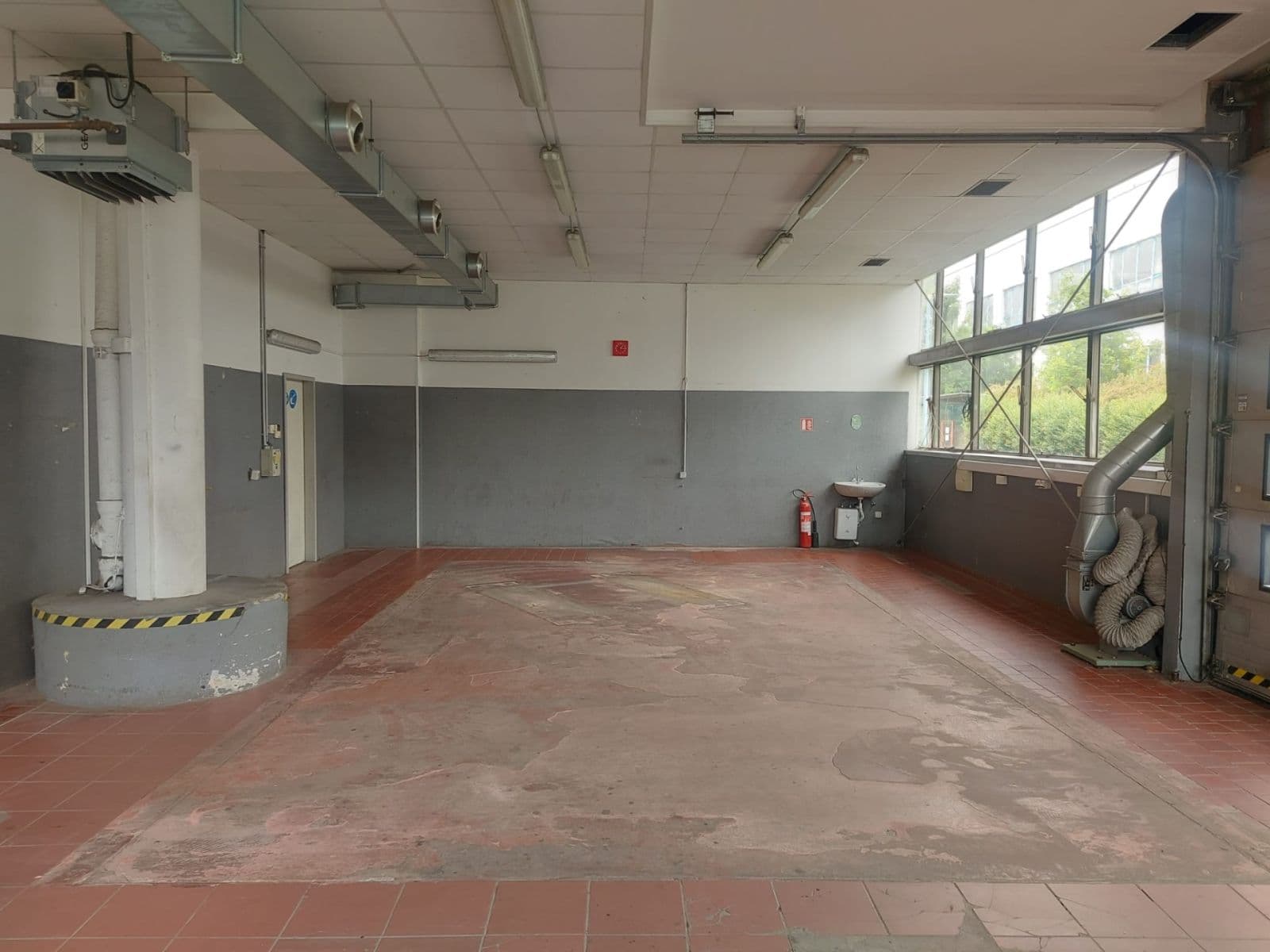 Pronájem nebytového prostoru 1.337 m², Za Mototechnou, Praha, Praha Pronájem nebytového prostoru 1.337 m², Za Mototechnou, Praha, Praha