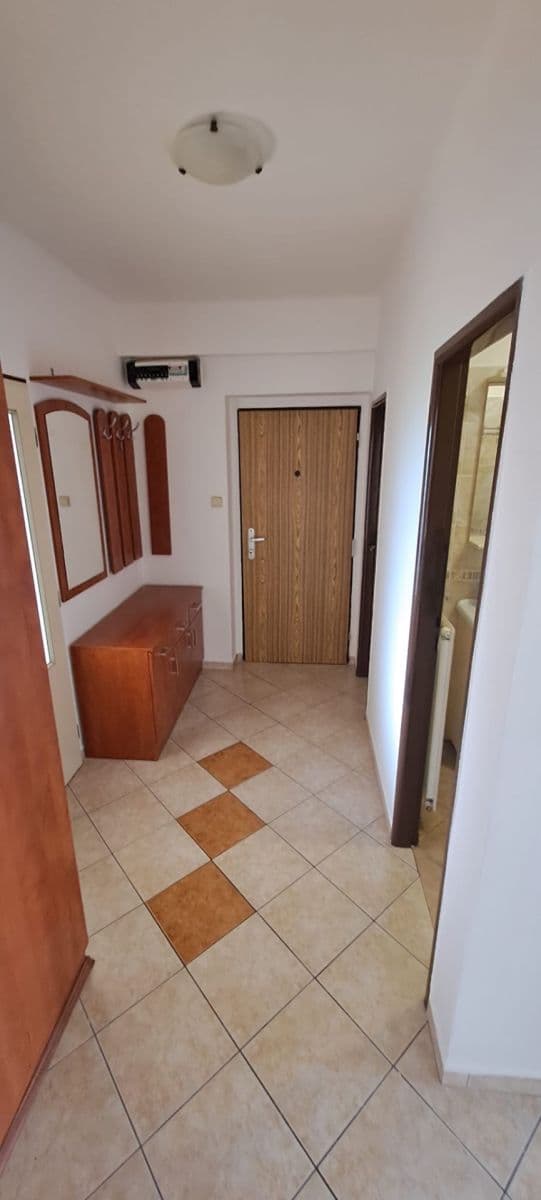 Pronájem bytu 3+1 76 m², Nový Bydžov, Královéhradecký kraj Pronájem bytu 3+1 76 m², Nový Bydžov, Královéhradecký kraj