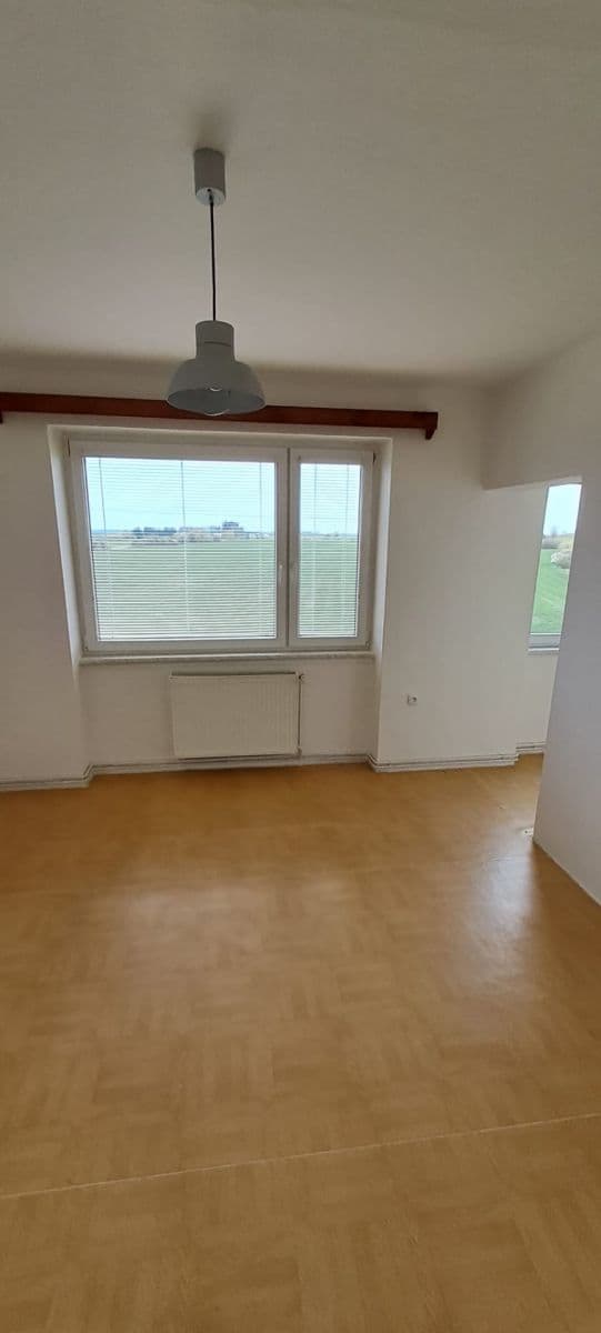 Pronájem bytu 3+1 76 m², Nový Bydžov, Královéhradecký kraj Pronájem bytu 3+1 76 m², Nový Bydžov, Královéhradecký kraj