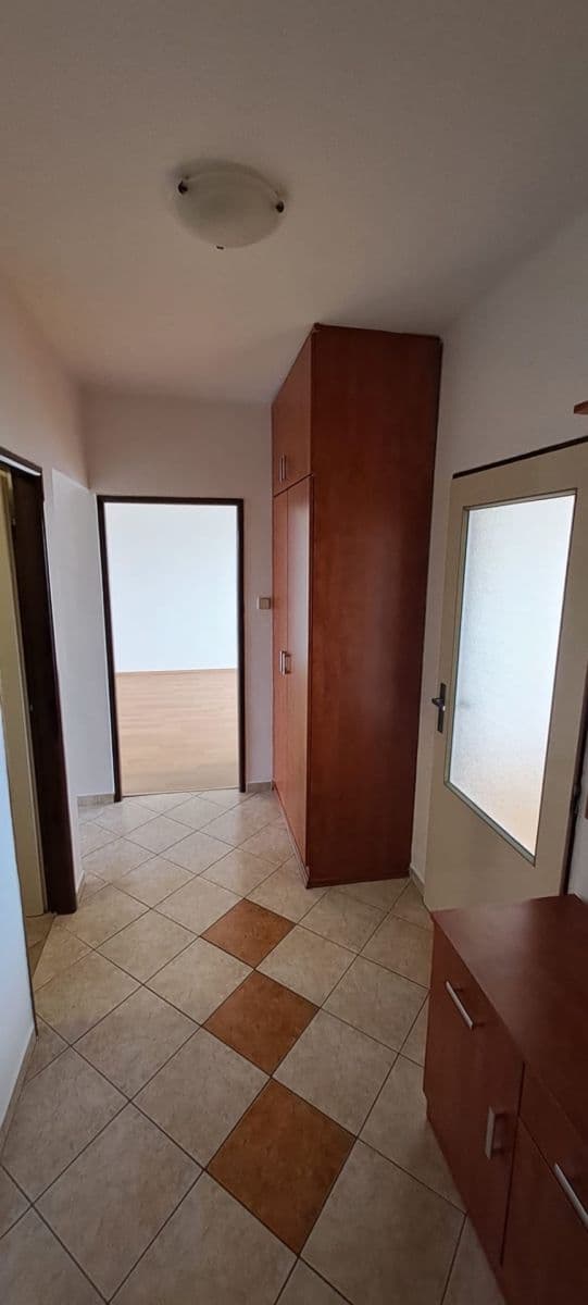 Pronájem bytu 3+1 76 m², Nový Bydžov, Královéhradecký kraj Pronájem bytu 3+1 76 m², Nový Bydžov, Královéhradecký kraj