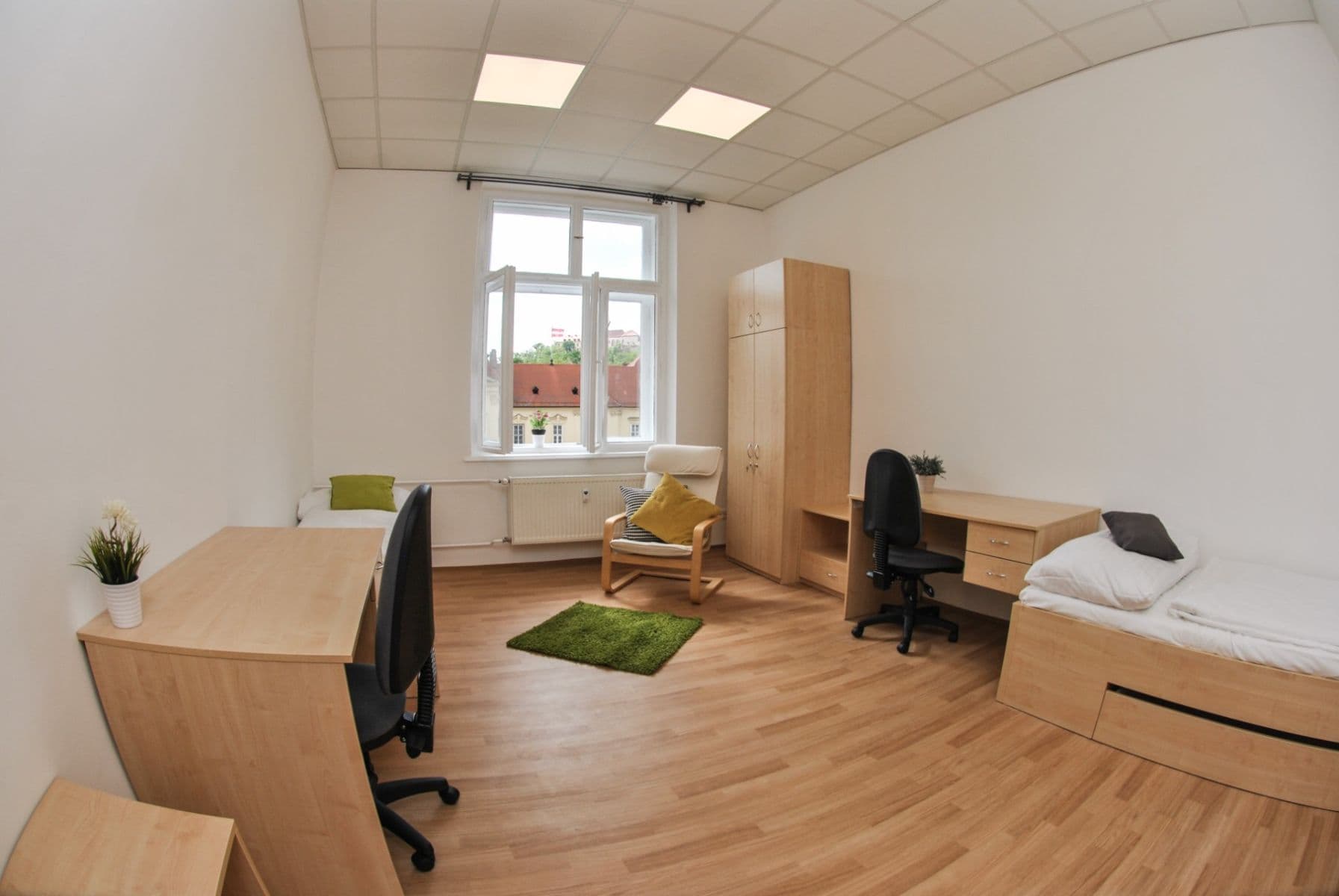 Pronájem bytu 4+1 145 m², Dominikánské náměstí, Brno, Jihomoravský kraj Pronájem bytu 4+1 145 m², Dominikánské náměstí, Brno, Jihomoravský kraj