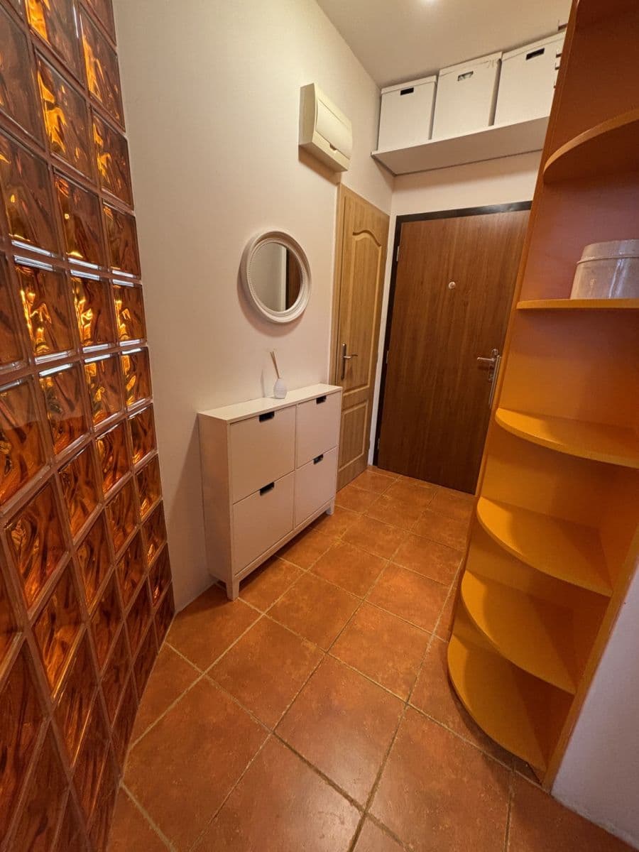 Prodej bytu 3+kk 74 m², Hořelické náměstí, Rudná, Středočeský kraj Prodej bytu 3+kk 74 m², Hořelické náměstí, Rudná, Středočeský kraj