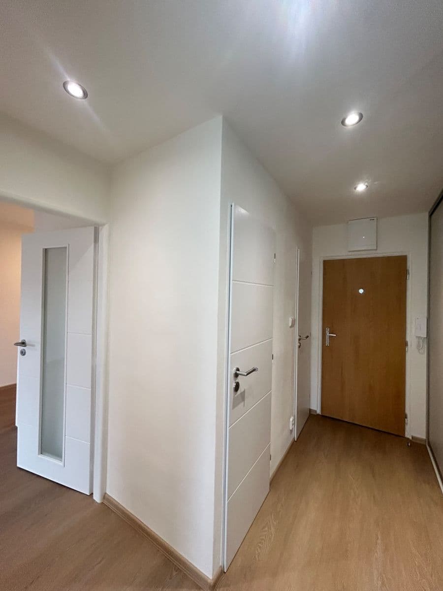 Pronájem bytu 2+kk 40 m², Teplická, Praha, Praha Pronájem bytu 2+kk 40 m², Teplická, Praha, Praha