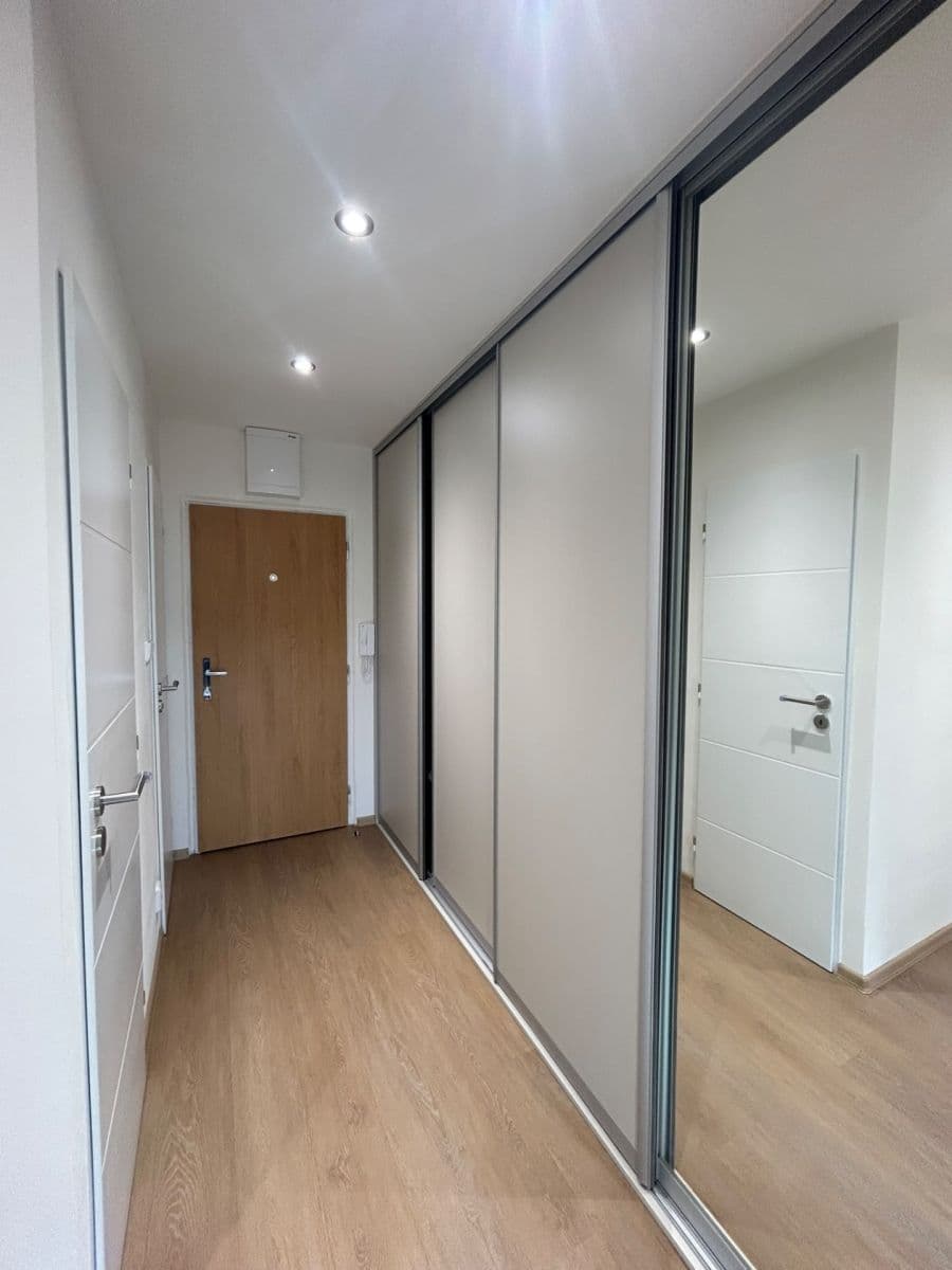 Pronájem bytu 2+kk 40 m², Teplická, Praha, Praha Pronájem bytu 2+kk 40 m², Teplická, Praha, Praha