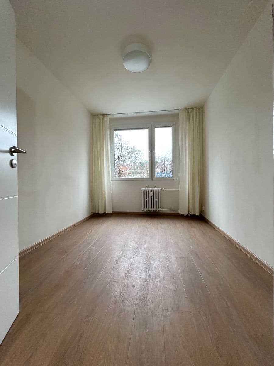 Pronájem bytu 2+kk 40 m², Teplická, Praha, Praha Pronájem bytu 2+kk 40 m², Teplická, Praha, Praha