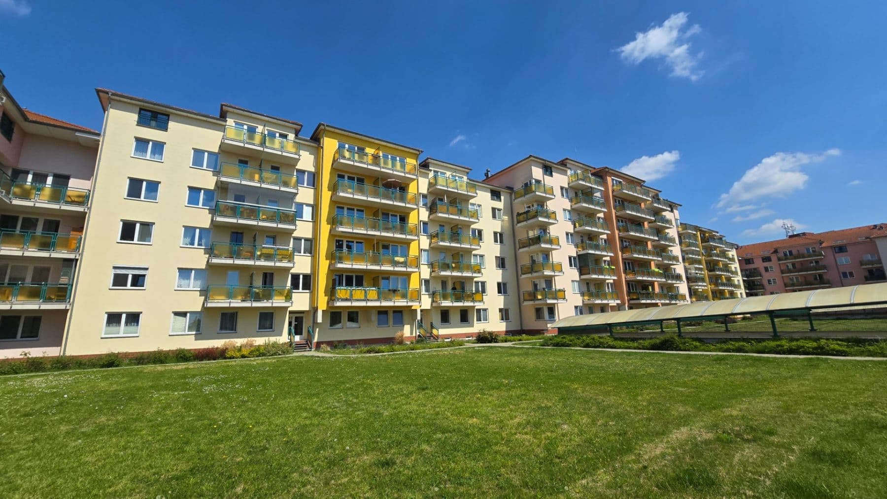 Pronájem bytu 1+kk 38 m², Padovská, Praha, Praha Pronájem bytu 1+kk 38 m², Padovská, Praha, Praha