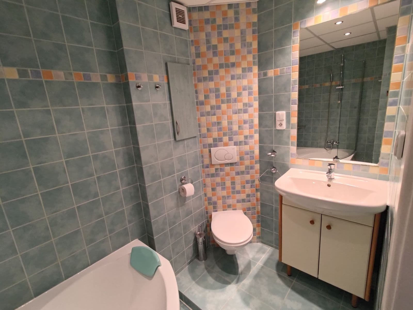 Pronájem bytu 2+kk 50 m², Ortenovo náměstí, Praha, Praha Pronájem bytu 2+kk 50 m², Ortenovo náměstí, Praha, Praha