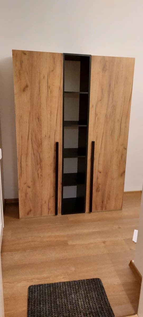 Pronájem bytu 1+kk 37 m², Pod Labuťkou, Praha, Praha Pronájem bytu 1+kk 37 m², Pod Labuťkou, Praha, Praha