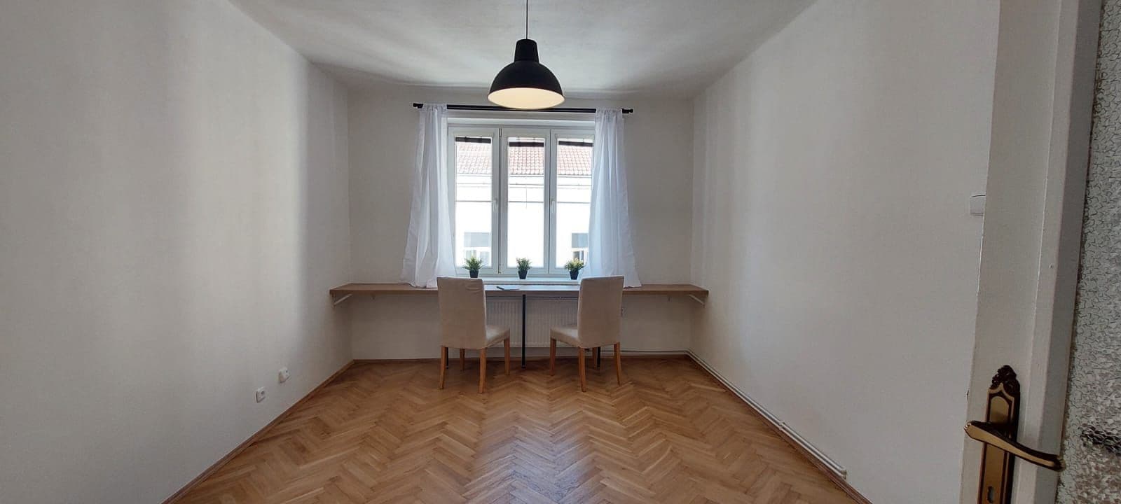Pronájem bytu 1+kk 37 m², Pod Labuťkou, Praha, Praha Pronájem bytu 1+kk 37 m², Pod Labuťkou, Praha, Praha