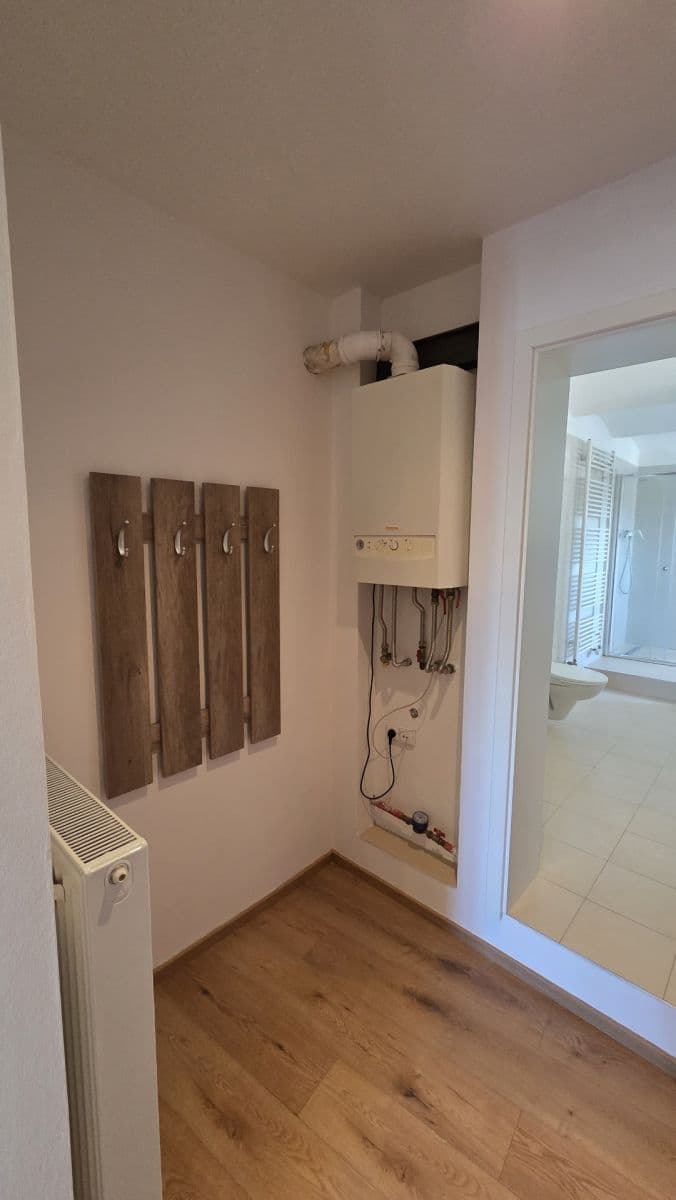 Pronájem bytu 2+1 66 m², Studničná, Liberec, Liberecký kraj Pronájem bytu 2+1 66 m², Studničná, Liberec, Liberecký kraj