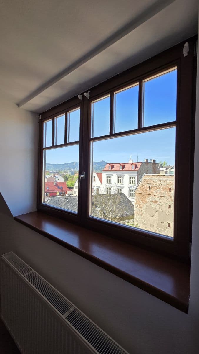 Pronájem bytu 2+1 66 m², Studničná, Liberec, Liberecký kraj Pronájem bytu 2+1 66 m², Studničná, Liberec, Liberecký kraj
