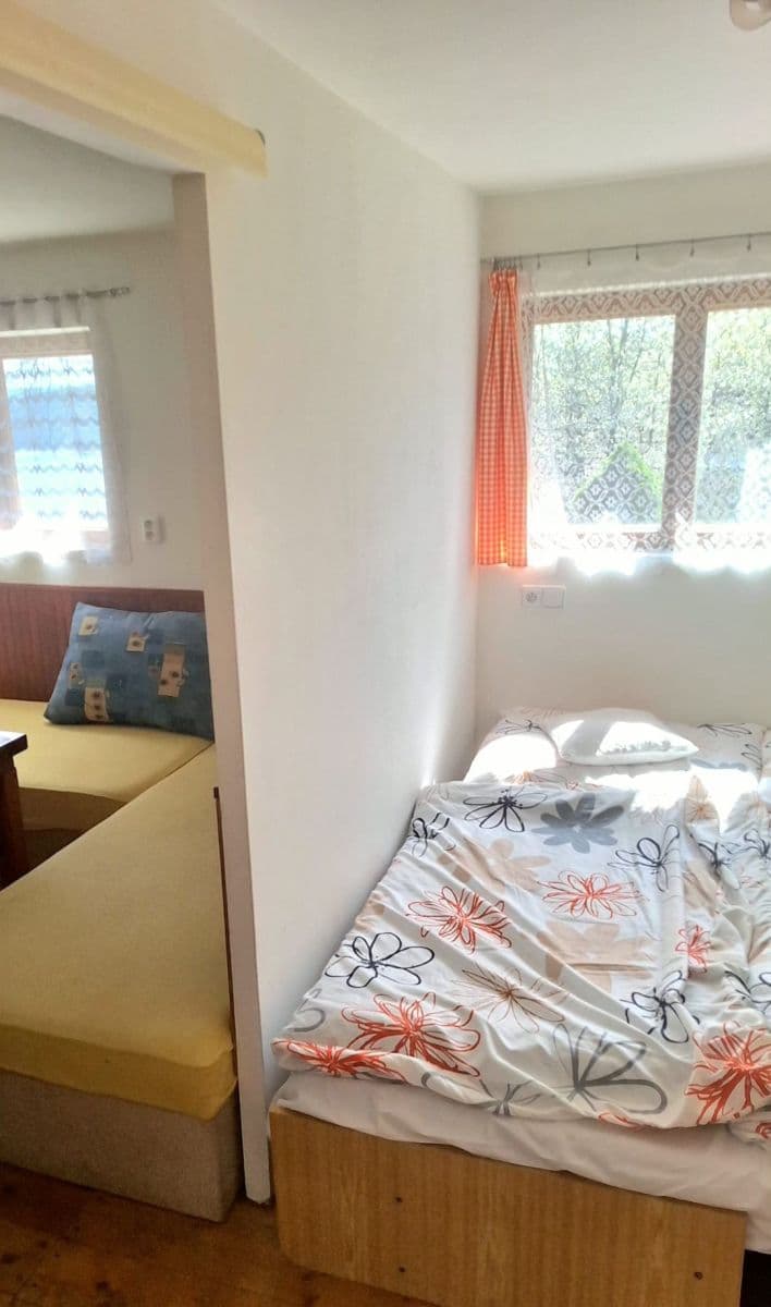 Prodej domu 73 m², pozemek 700 m², Slapy, Středočeský kraj Prodej domu 73 m², pozemek 700 m², Slapy, Středočeský kraj