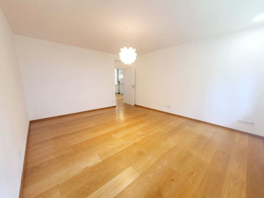 Pronájem bytu 2+1 57 m², náměstí Josefa Machka, Praha, Praha Pronájem bytu 2+1 57 m², náměstí Josefa Machka, Praha, Praha