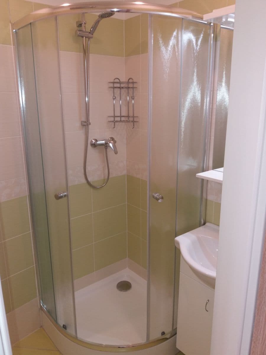 Pronájem bytu 1+1 30 m², Zenklova, Praha, Praha Pronájem bytu 1+1 30 m², Zenklova, Praha, Praha