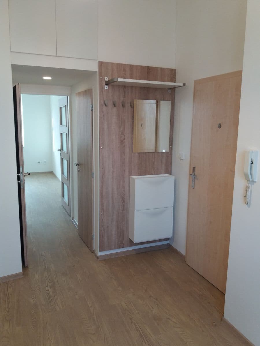 Pronájem bytu 1+1 30 m², Zenklova, Praha, Praha Pronájem bytu 1+1 30 m², Zenklova, Praha, Praha