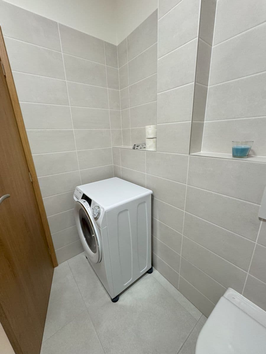 Pronájem bytu 2+kk 55 m², Hřímalého, Plzeň, Plzeňský kraj Pronájem bytu 2+kk 55 m², Hřímalého, Plzeň, Plzeňský kraj