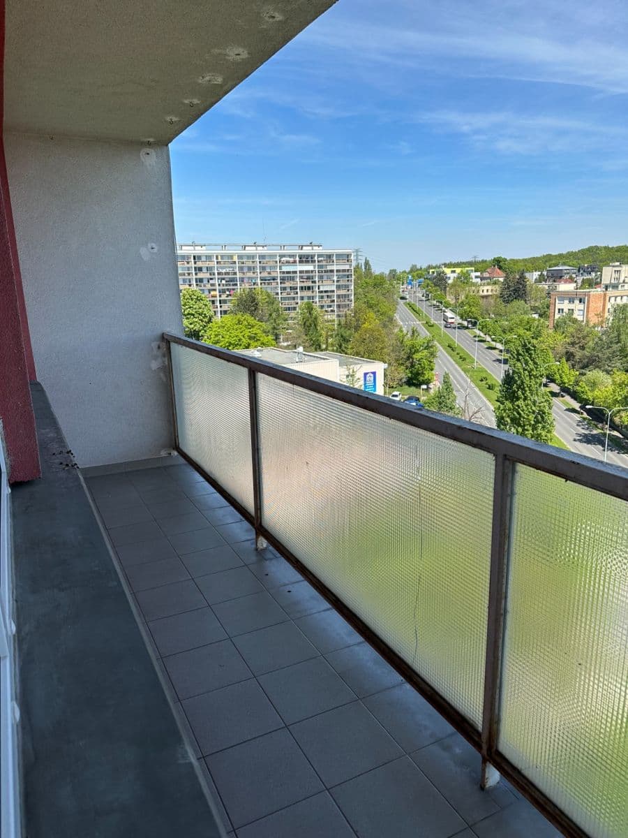 Pronájem bytu 1+1 38 m², Třeboradická, Praha, Praha Pronájem bytu 1+1 38 m², Třeboradická, Praha, Praha