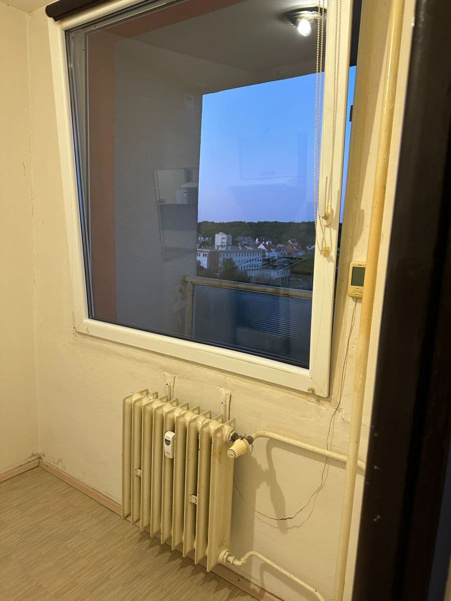 Pronájem bytu 1+1 38 m², Třeboradická, Praha, Praha Pronájem bytu 1+1 38 m², Třeboradická, Praha, Praha