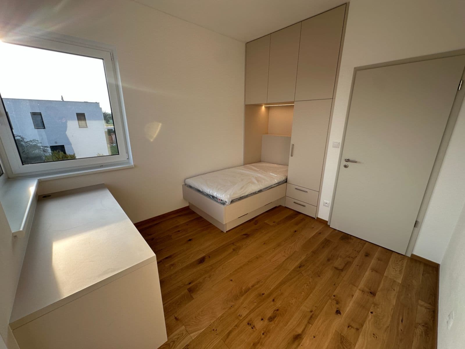 Pronájem domu 187 m², pozemek 402 m², Slepá, Přezletice, Středočeský kraj Pronájem domu 187 m², pozemek 402 m², Slepá, Přezletice, Středočeský kraj