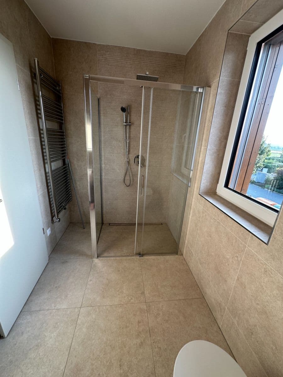 Pronájem domu 187 m², pozemek 402 m², Slepá, Přezletice, Středočeský kraj Pronájem domu 187 m², pozemek 402 m², Slepá, Přezletice, Středočeský kraj