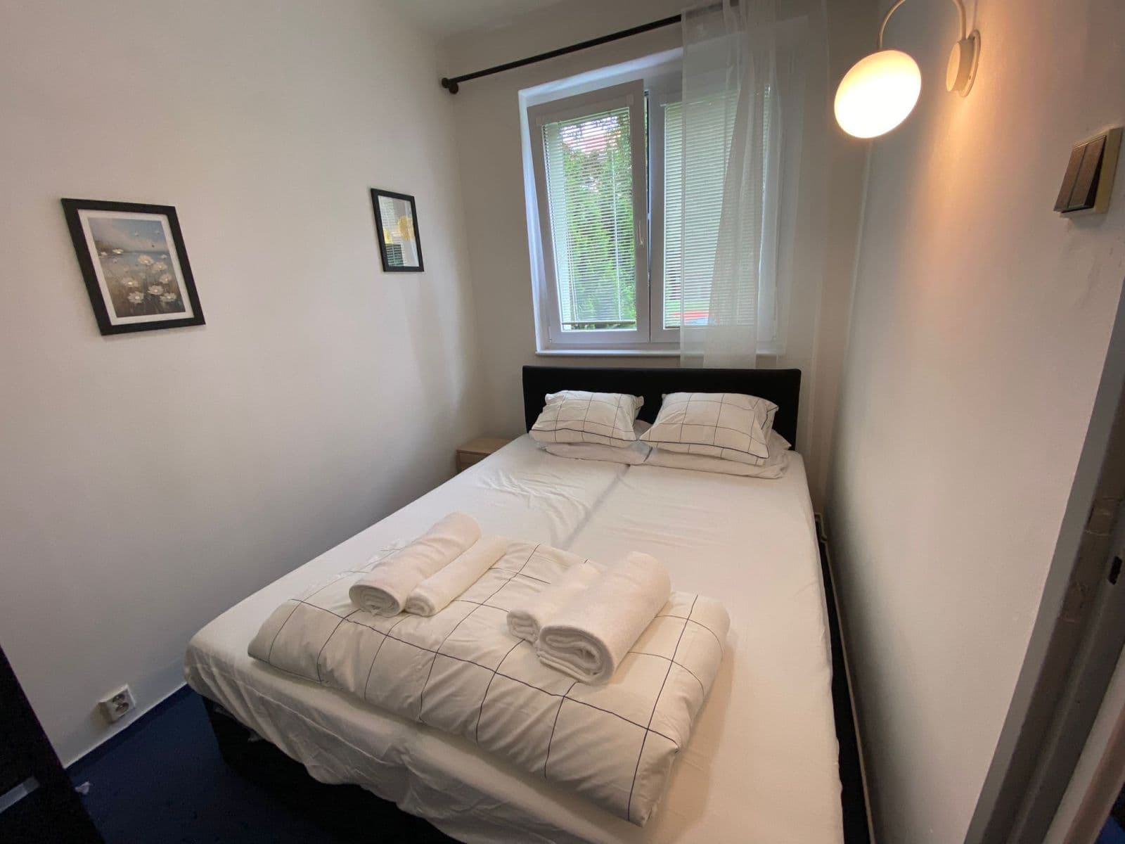 Pronájem bytu 40 m², Humpolecká, Praha, Praha Pronájem bytu 40 m², Humpolecká, Praha, Praha