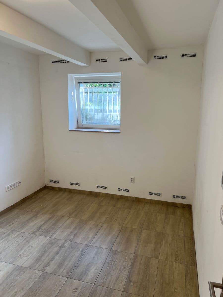 Pronájem bytu 1+kk 24 m², Světická, Praha, Praha Pronájem bytu 1+kk 24 m², Světická, Praha, Praha