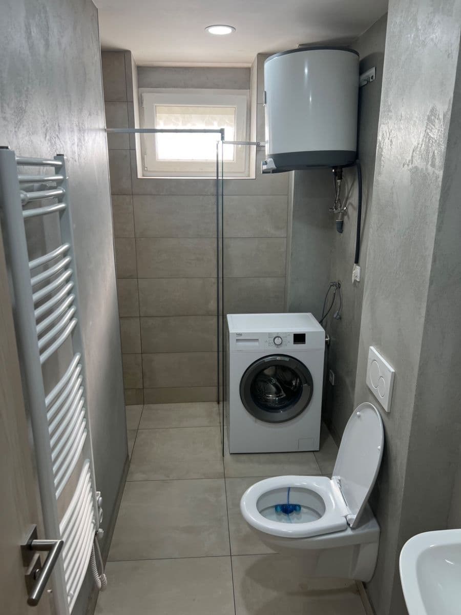 Pronájem bytu 1+kk 24 m², Světická, Praha, Praha Pronájem bytu 1+kk 24 m², Světická, Praha, Praha