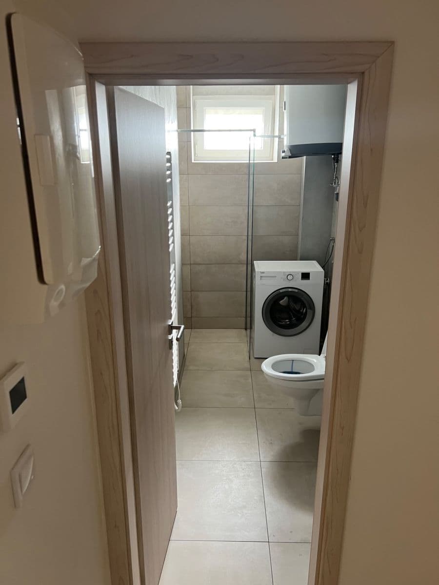 Pronájem bytu 1+kk 24 m², Světická, Praha, Praha Pronájem bytu 1+kk 24 m², Světická, Praha, Praha