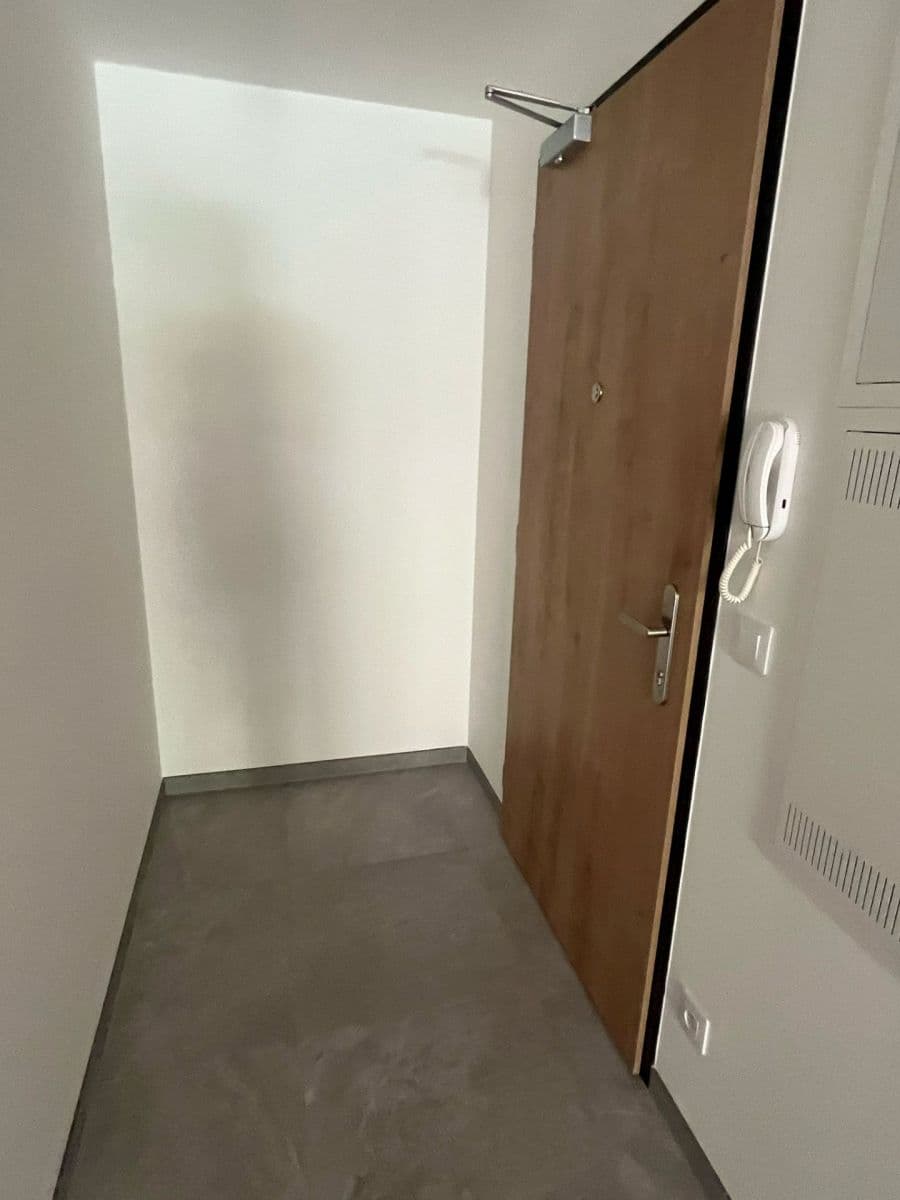 Pronájem bytu 3+kk 92 m², Trnkova, Brno, Jihomoravský kraj Pronájem bytu 3+kk 92 m², Trnkova, Brno, Jihomoravský kraj