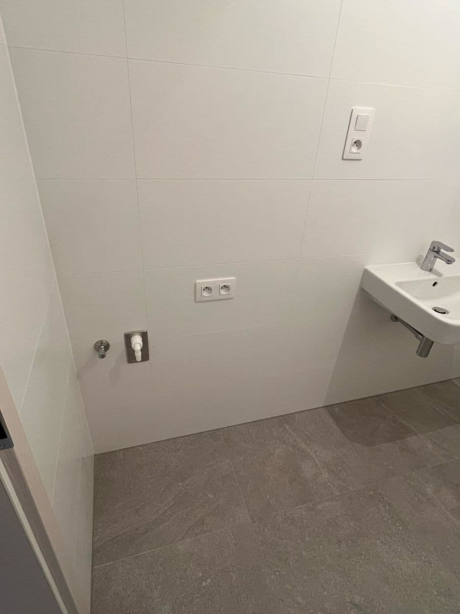Pronájem bytu 3+kk 92 m², Trnkova, Brno, Jihomoravský kraj Pronájem bytu 3+kk 92 m², Trnkova, Brno, Jihomoravský kraj