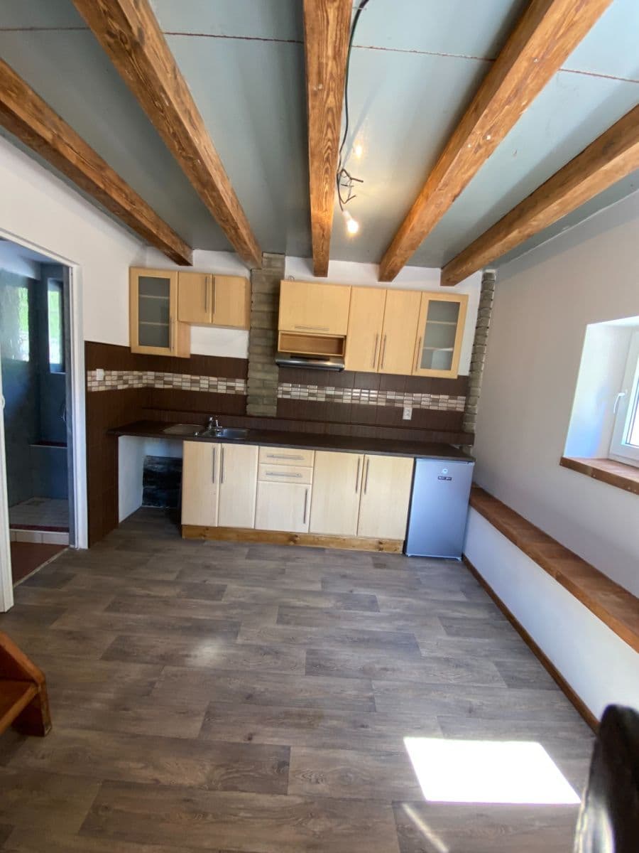 Pronájem chaty, chalupy 32 m², pozemek 800 m², Smrková, Svojetice, Středočeský kraj Pronájem chaty, chalupy 32 m², pozemek 800 m², Smrková, Svojetice, Středočeský kraj