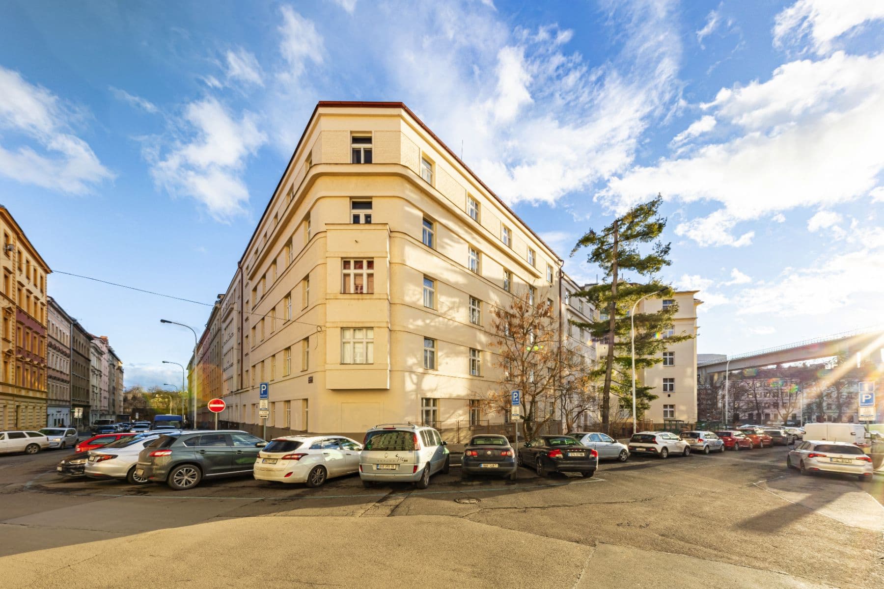 Prodej bytu 3+1 129 m², Rejskova, Praha, Praha Prodej bytu 3+1 129 m², Rejskova, Praha, Praha